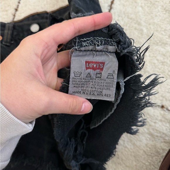 Levi’s - Vintage Jean Shorts - Picture 4 of 16